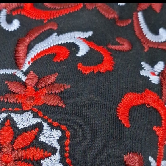 KAS New York Red Blue Embroidered Bohemian Balloon Sleeve Peasant Boho Blouse M - Picture 4 of 12